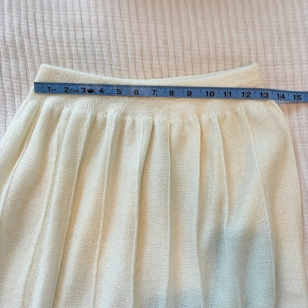Vintage 70's Savion by Ignacy Feuer Cream Women's Knit Skirt Set Peplum Size 10